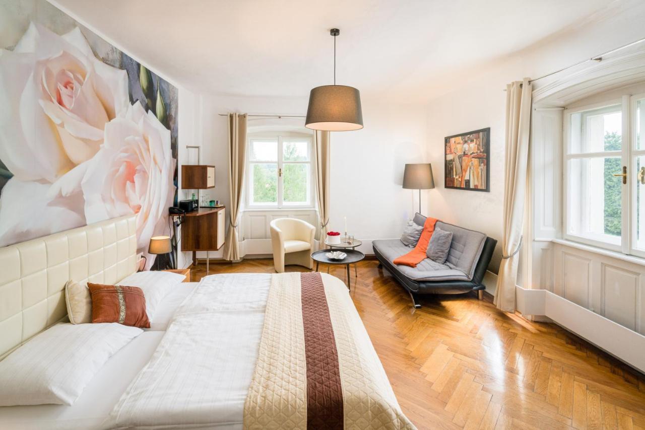 Schlosshotel Rosenau Superior Schloss Rosenau Экстерьер фото