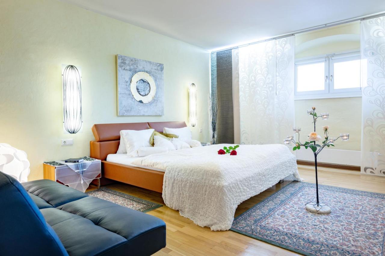 Schlosshotel Rosenau Superior Schloss Rosenau Экстерьер фото