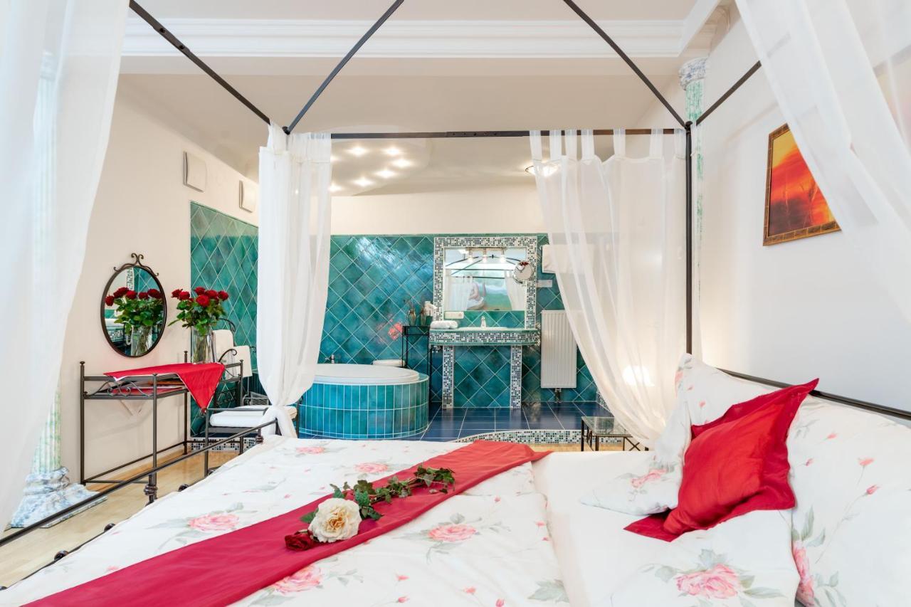 Schlosshotel Rosenau Superior Schloss Rosenau Экстерьер фото